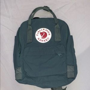 fjall raven kanken mini backpack